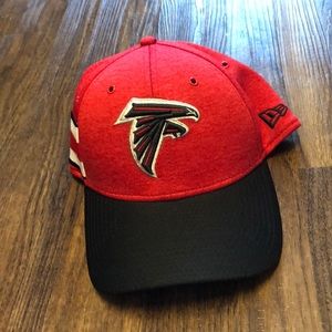 Falcons hat